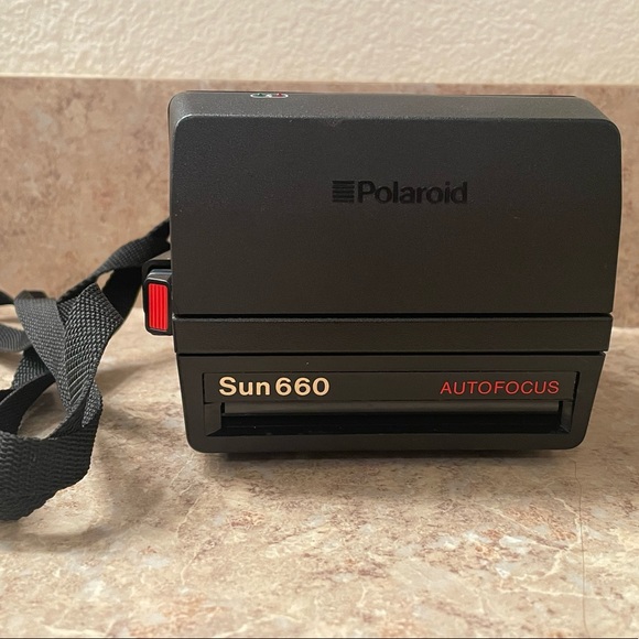 Polaroid Camera - Picture 2 of 6